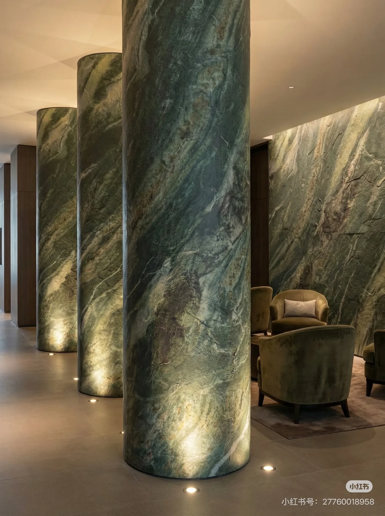 Flexible stone used on curved columns
